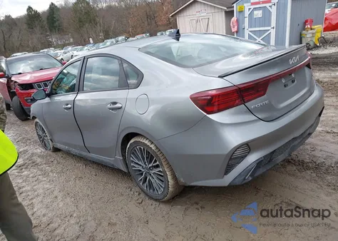 2023 Kia Forte Gt-Line из США, поврежденный, VIN 3KPF54AD1PE613508